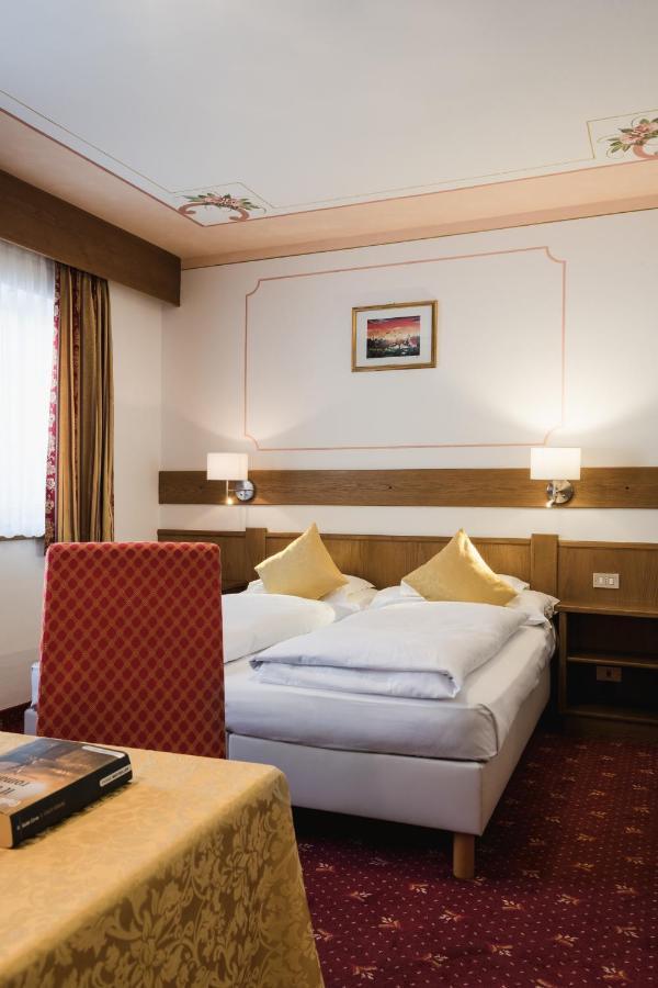 Hotel Monte Cherz Arabba Εξωτερικό φωτογραφία