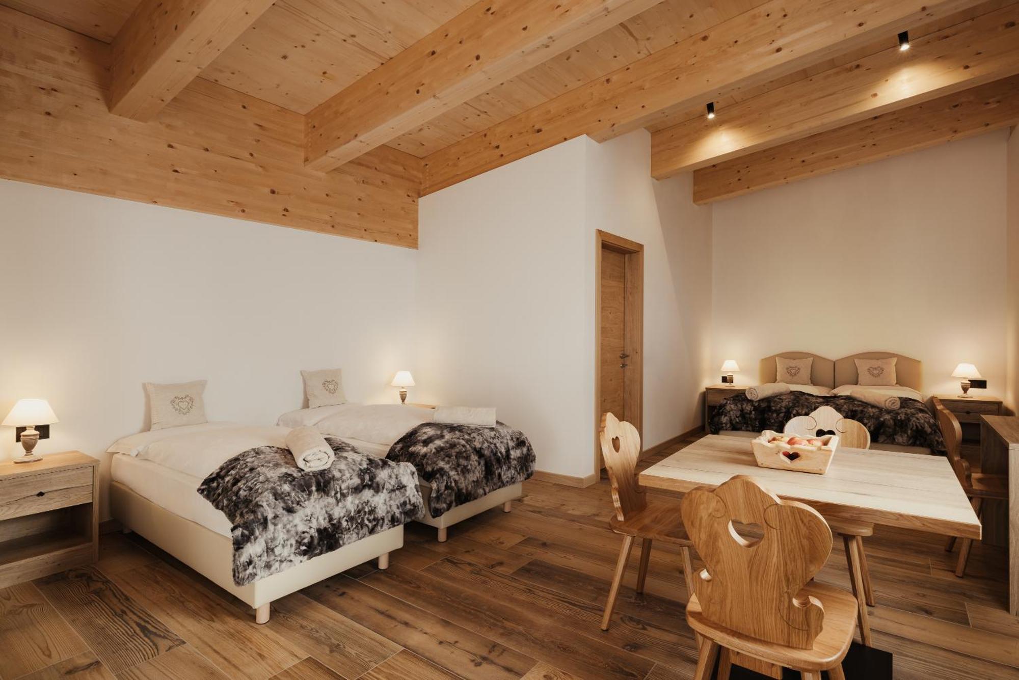 Hotel Monte Cherz Arabba Εξωτερικό φωτογραφία