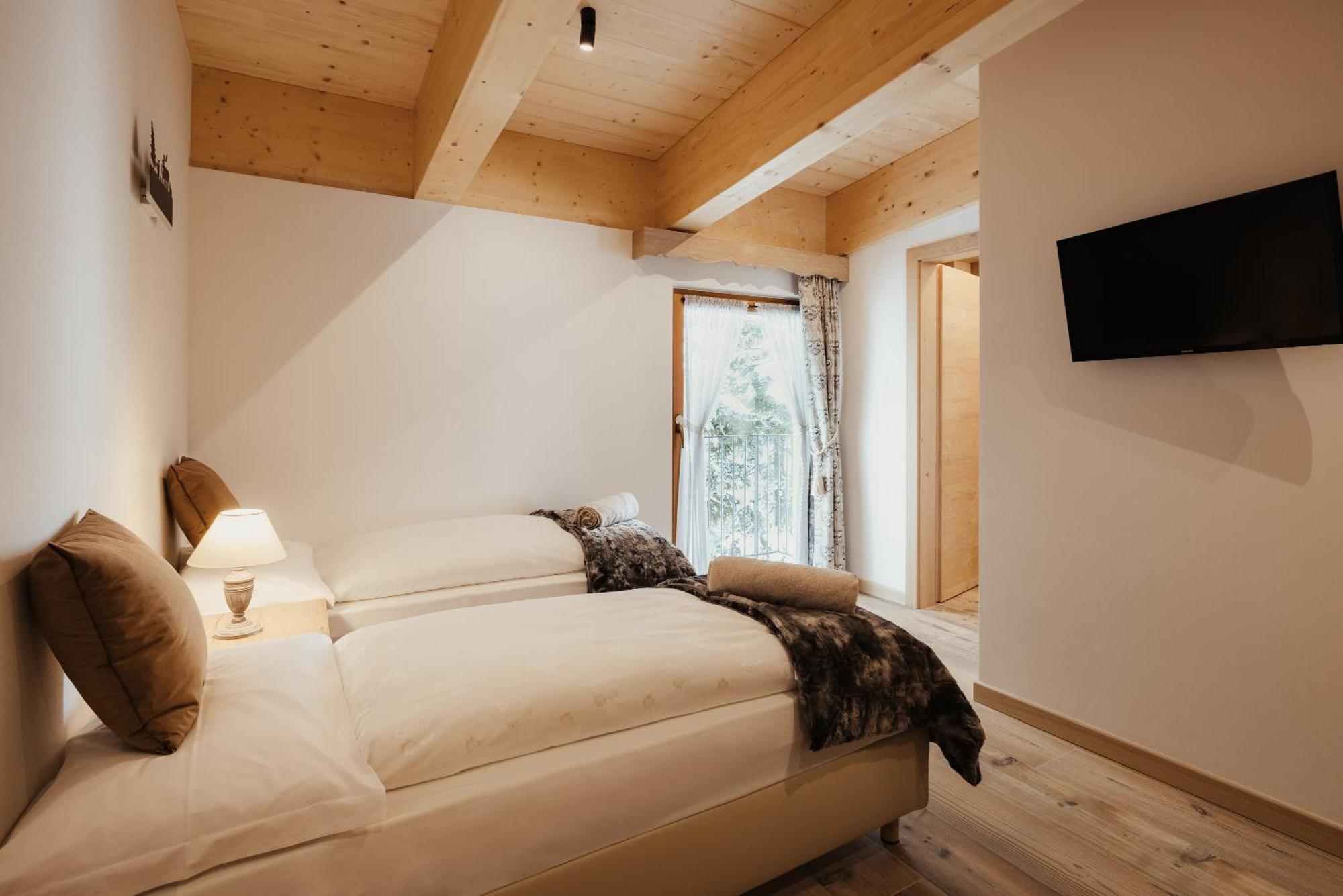 Hotel Monte Cherz Arabba Εξωτερικό φωτογραφία